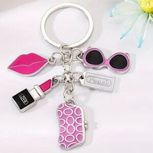 NWT Gorgeous Pink Silver Metal Fashion sunglasses lips bag  Keyring Key holder